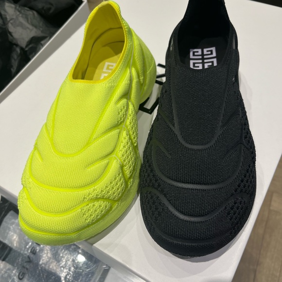 Designer slide ons - Picture 1 of 2